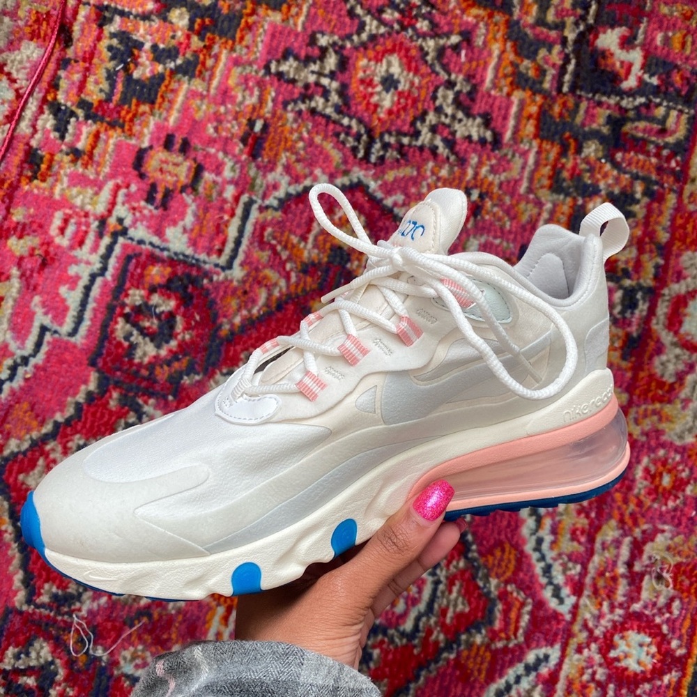 Nike Air Max 270 React